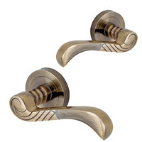 ALEPPO Deurklink op rond rozet - antiek messing